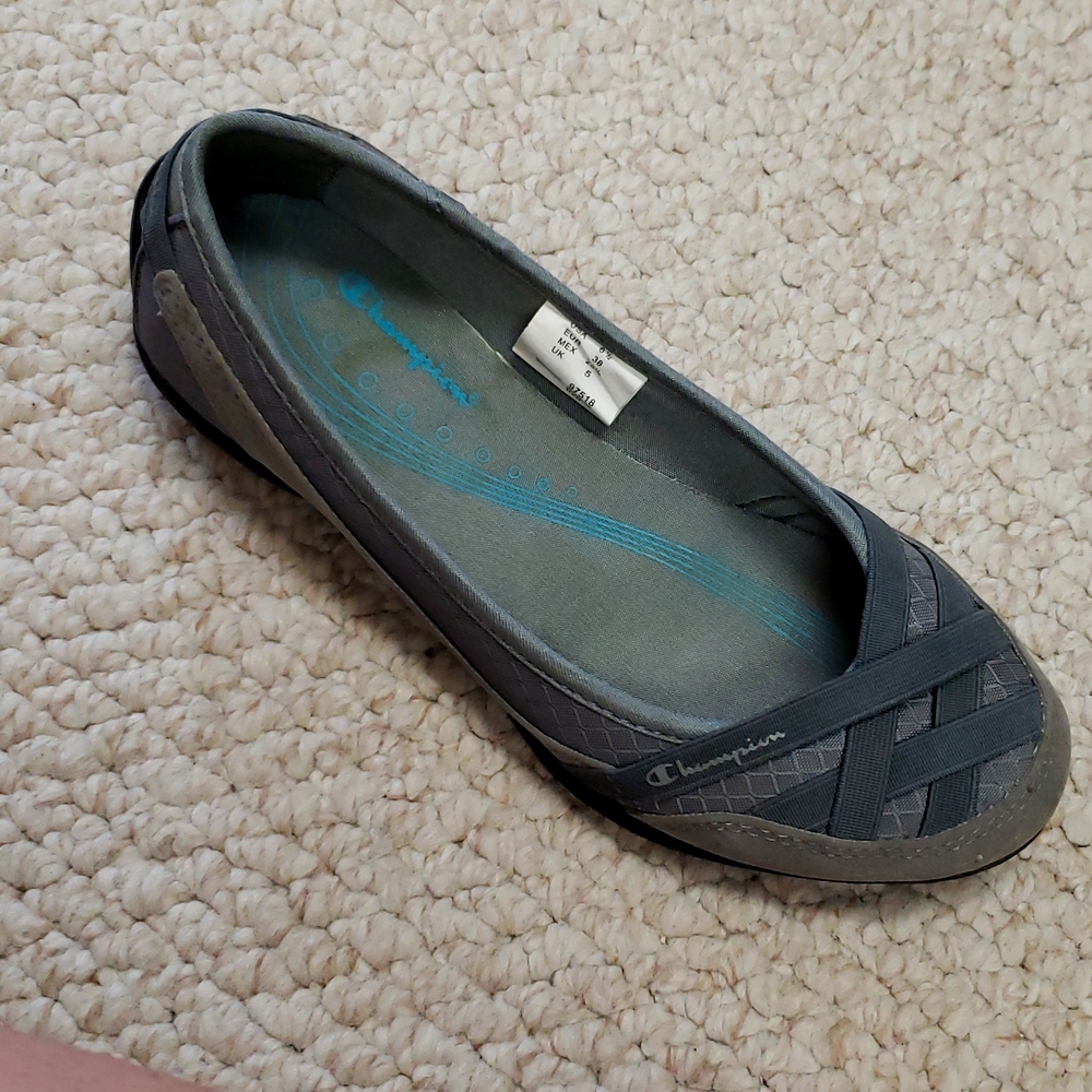 Champion flats